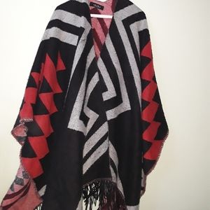 Akira Women Cape